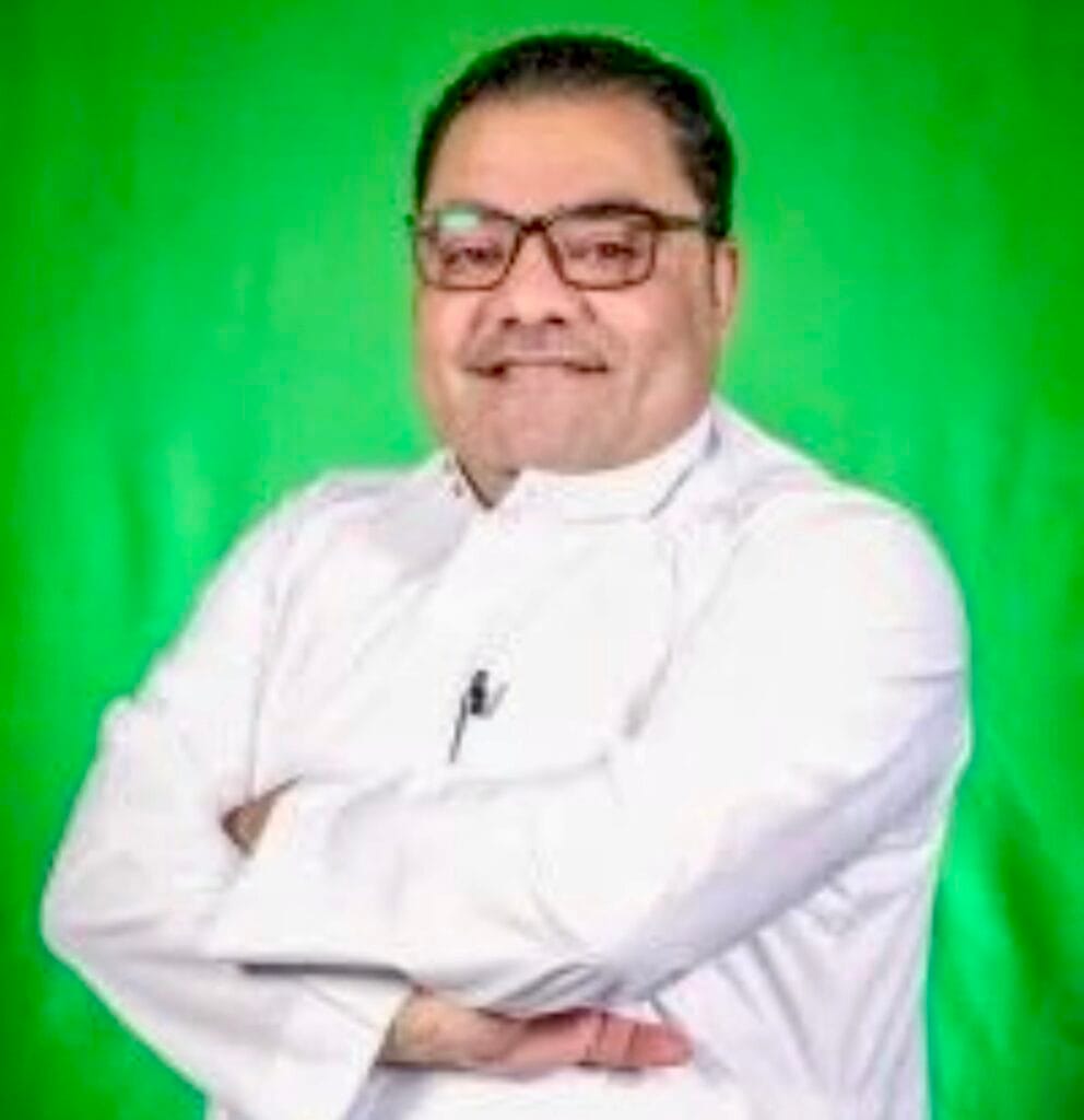 في لحظة التتويج.. حين انشغل الجميع بالذهب، اختار الإعلامي محمد الجوكم أن يكتب عن الوفاء