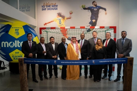 حسن بن نصر هلال يشهد افتتاح المقر الجديد للاتحاد الدولي لكرة اليد في بازل السويسرية