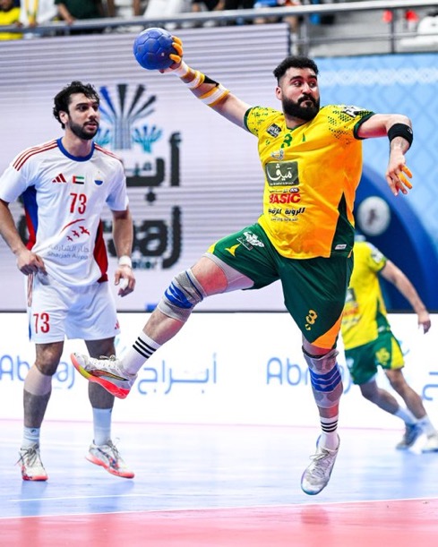الخليج يُسقط الشارقة حامل اللقب ويضرب بقوة في افتتاح البطولة الآسيوية