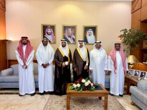 محافظ القطيف يلتقي مدير STC في منطقة الدمام