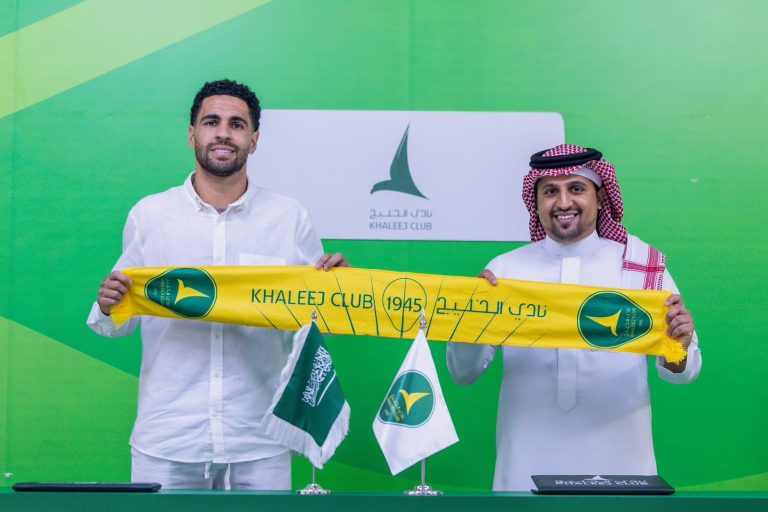 الخليج يوقّع مع عمر ماسكاريل