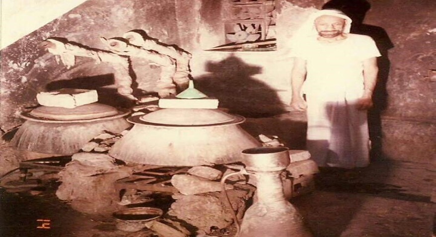 الدبَّابية في ذاكرة القطيف.. حين ازدهرت صناعة تقطير الأعشاب والعطور والأدوية الطبيعية قبل أن تندثر